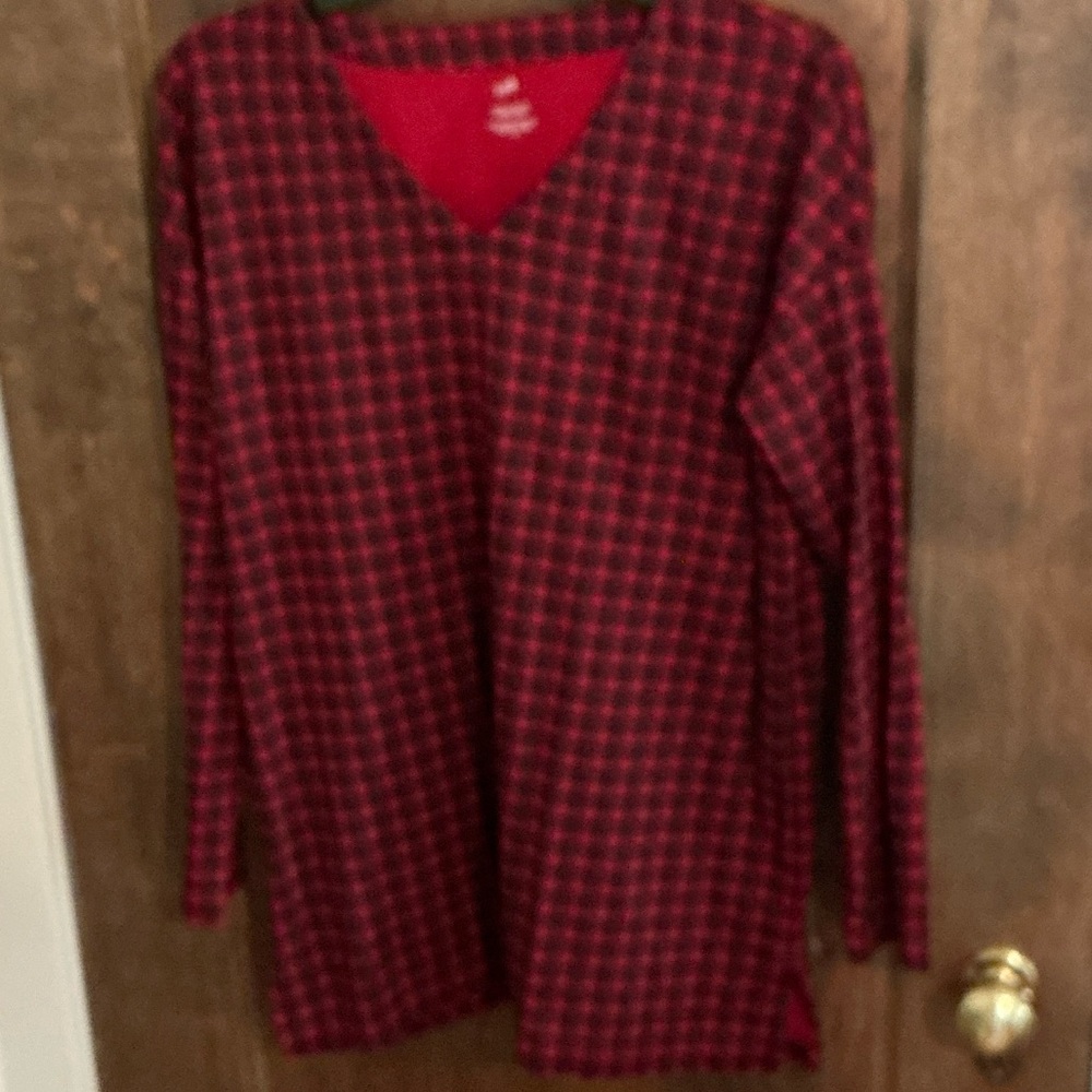 J. Jill v-neck tunic top size medium red checkered